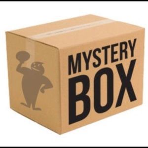 MYSTERY BOX Guaranteed Quality Clothing